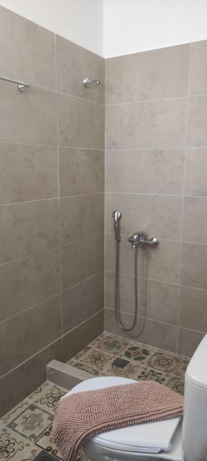 Aparthotel Ilaira Skala Eresou Esterno foto
