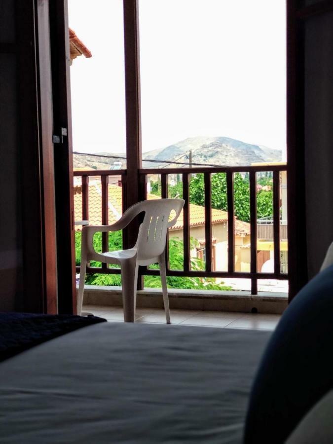 Aparthotel Ilaira Skala Eresou Esterno foto