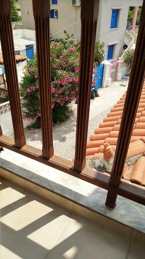 Aparthotel Ilaira Skala Eresou Esterno foto
